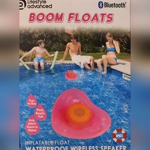 Boom floot waterproof bluetooth speaker